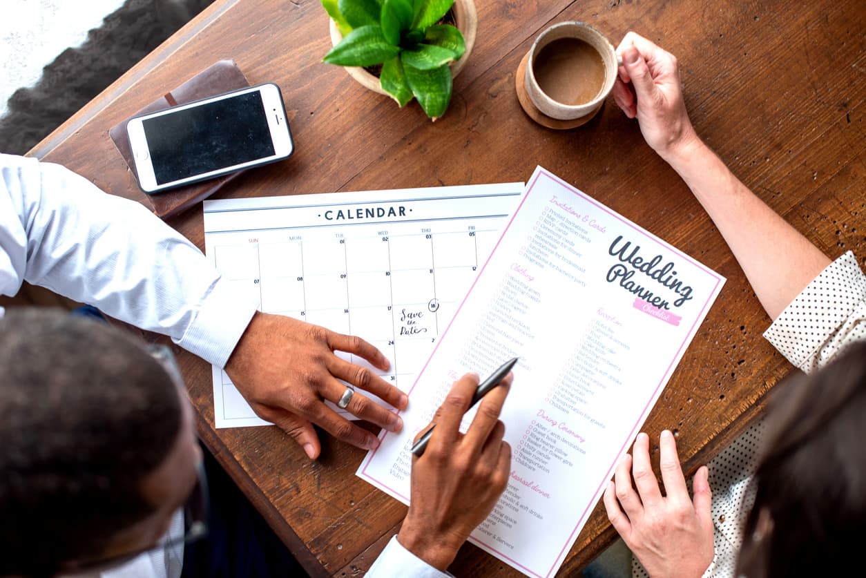 Should you hire a wedding planner? (Or can you plan your own wedding?)