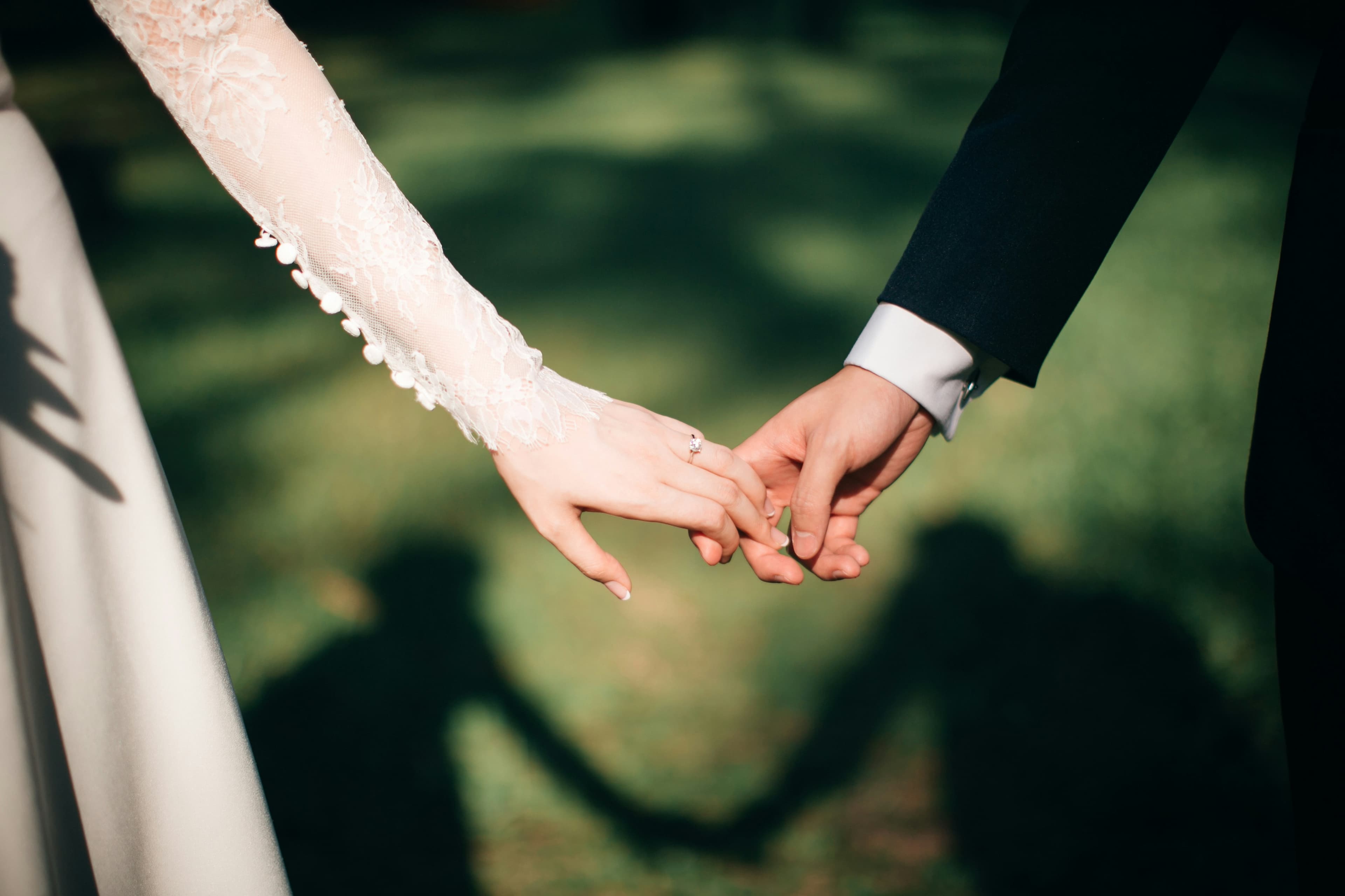 The Rise of the Weekday Wedding
